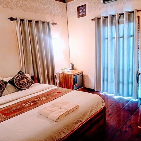Ireenkevin Guesthouse Luang Prabang Exterior foto
