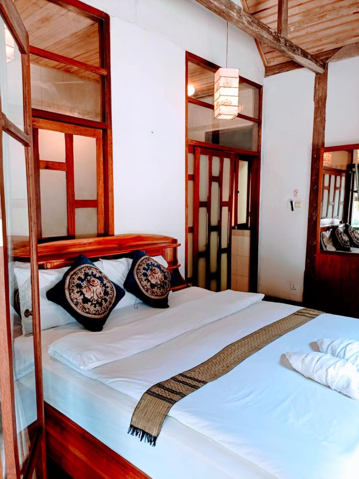 Ireenkevin Guesthouse Luang Prabang Exterior foto