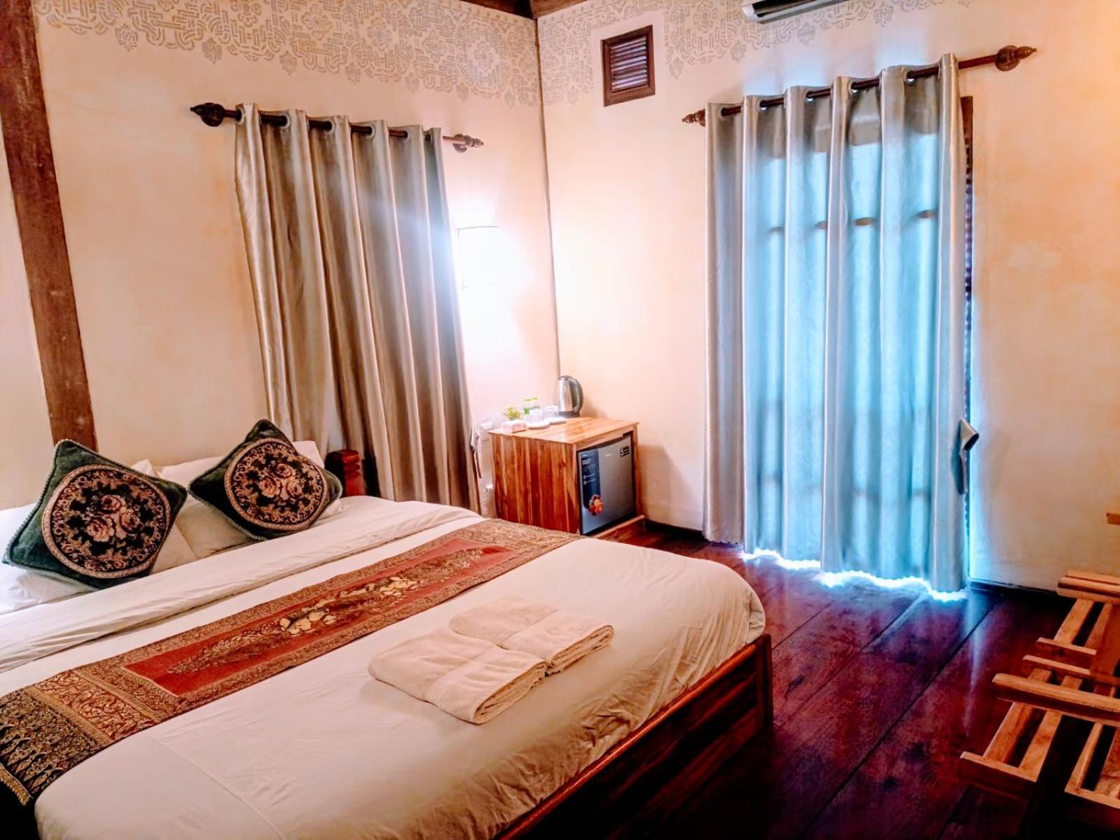 Ireenkevin Guesthouse Luang Prabang Exterior foto